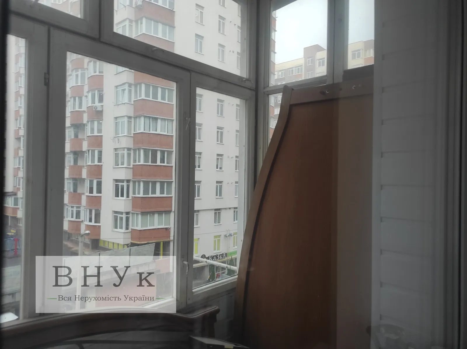 Apartments for sale. 3 rooms, 65 m², 4th floor/9 floors. Smakuly vul., Ternopil. 