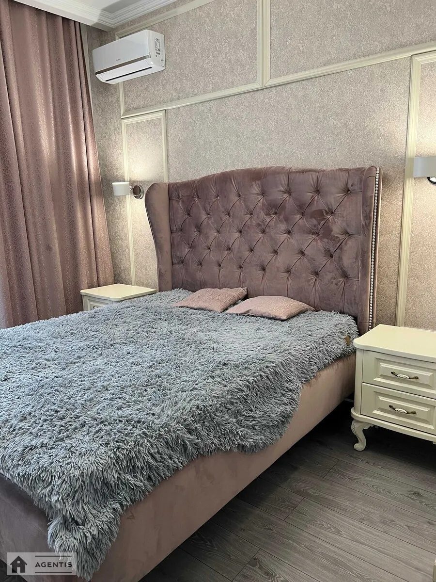 Apartment for rent. 2 rooms, 54 m², 13 floor/25 floors. Lesi Ukrayinky, Kyiv. 