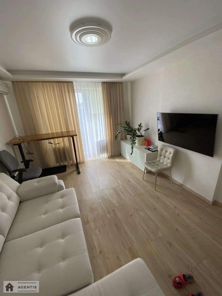 Apartment for rent. 2 rooms, 64 m², 6th floor/20 floors. 18, Demiyivska 18, Kyiv. 