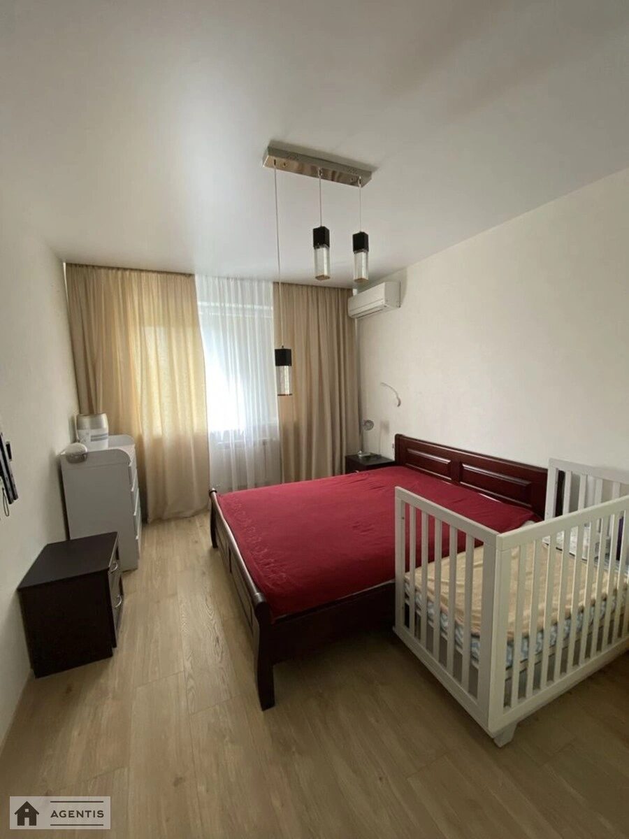 Apartment for rent. 2 rooms, 64 m², 6th floor/20 floors. 18, Demiyivska 18, Kyiv. 