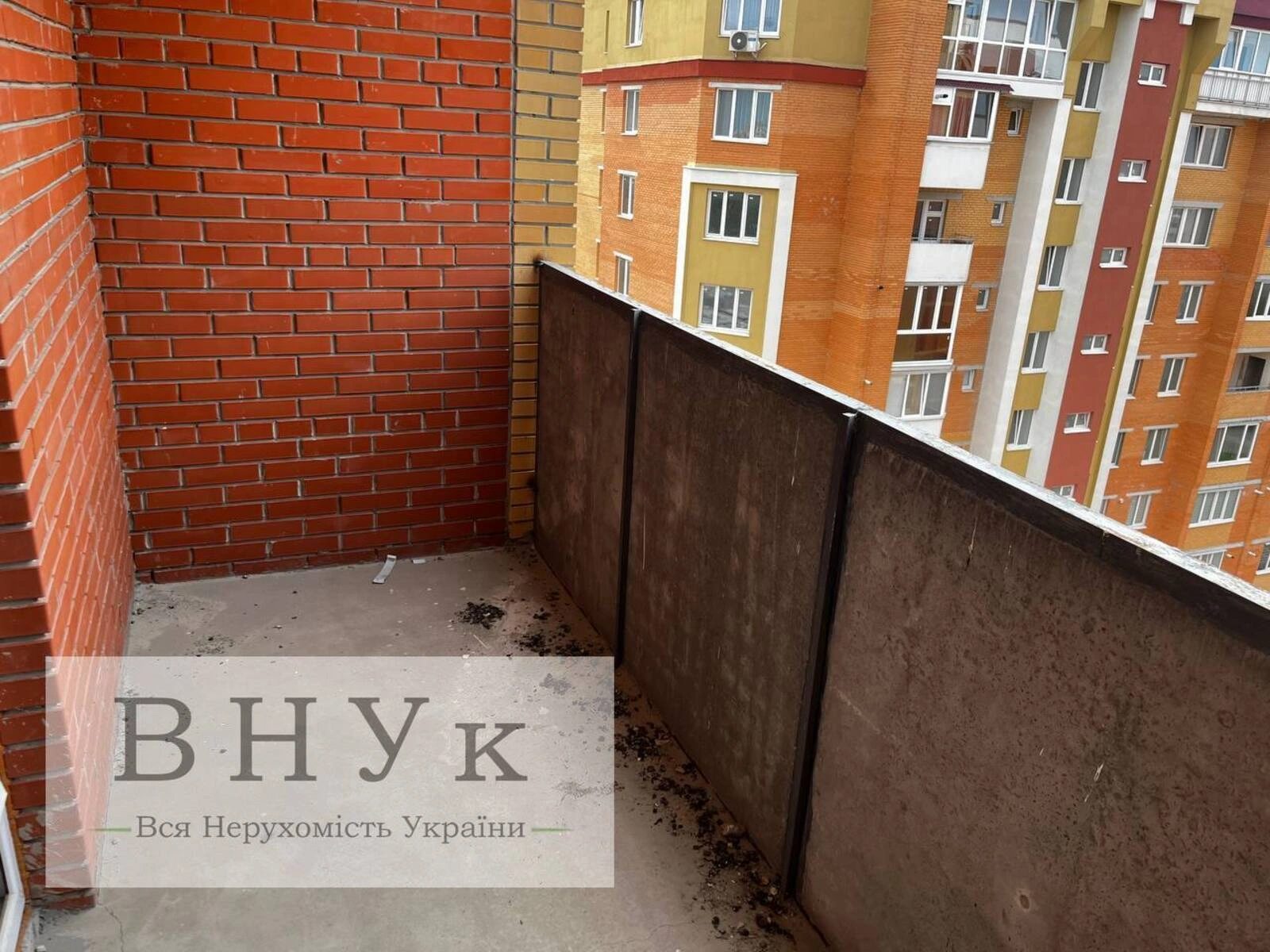Apartments for sale. 3 rooms, 80 m², 8th floor/10 floors. Troleybusna vul., Ternopil. 
