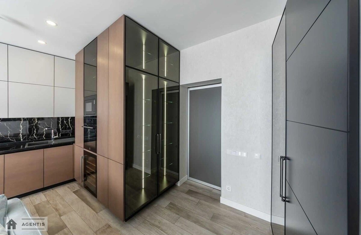 Apartment for rent. 2 rooms, 119 m², 10th floor/24 floors. 12, Buslivska 12, Kyiv. 