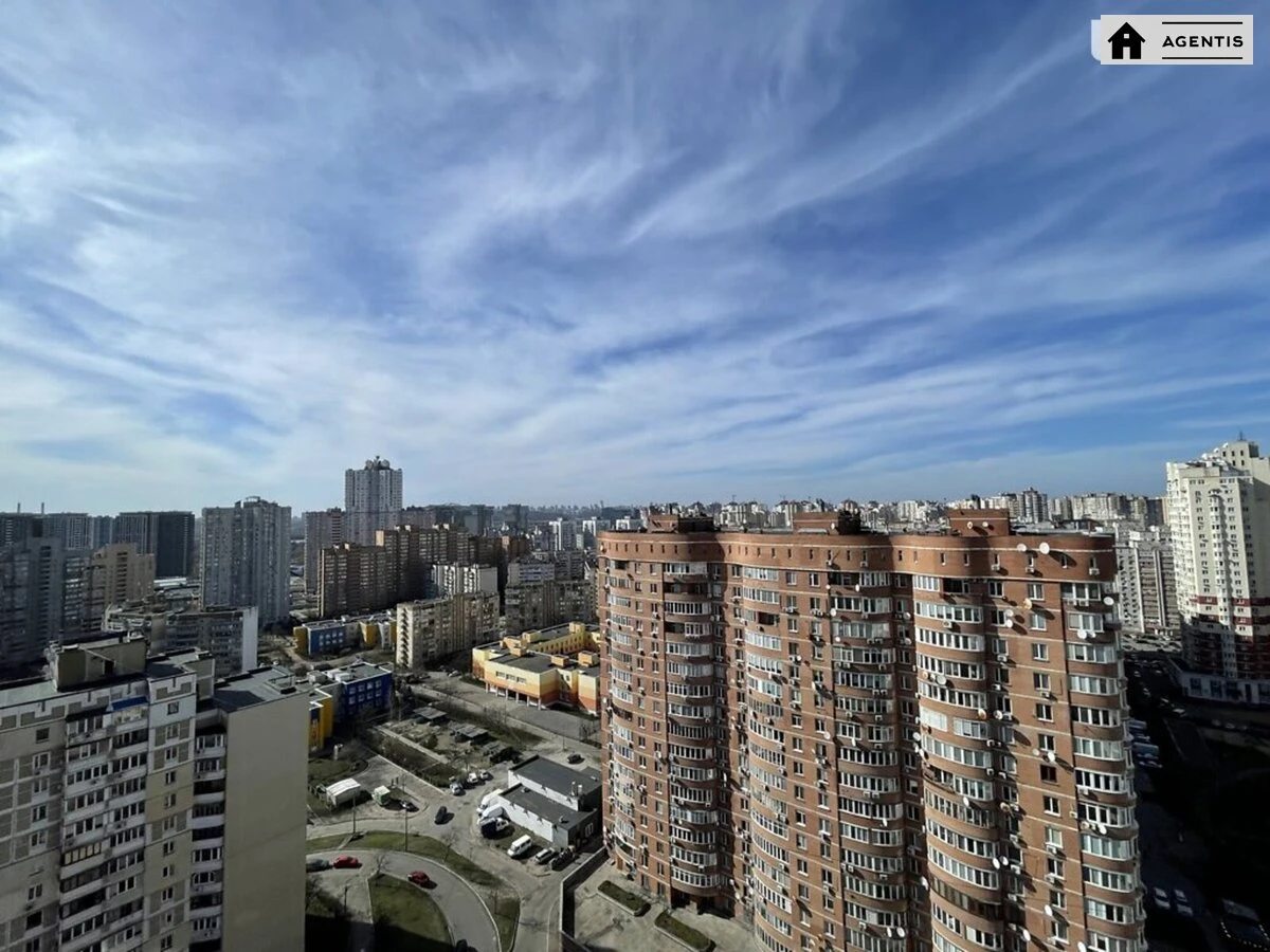 Сдам квартиру. 3 rooms, 126 m², 23 floor/27 floors. 12, Срибнокильская 12, Киев. 