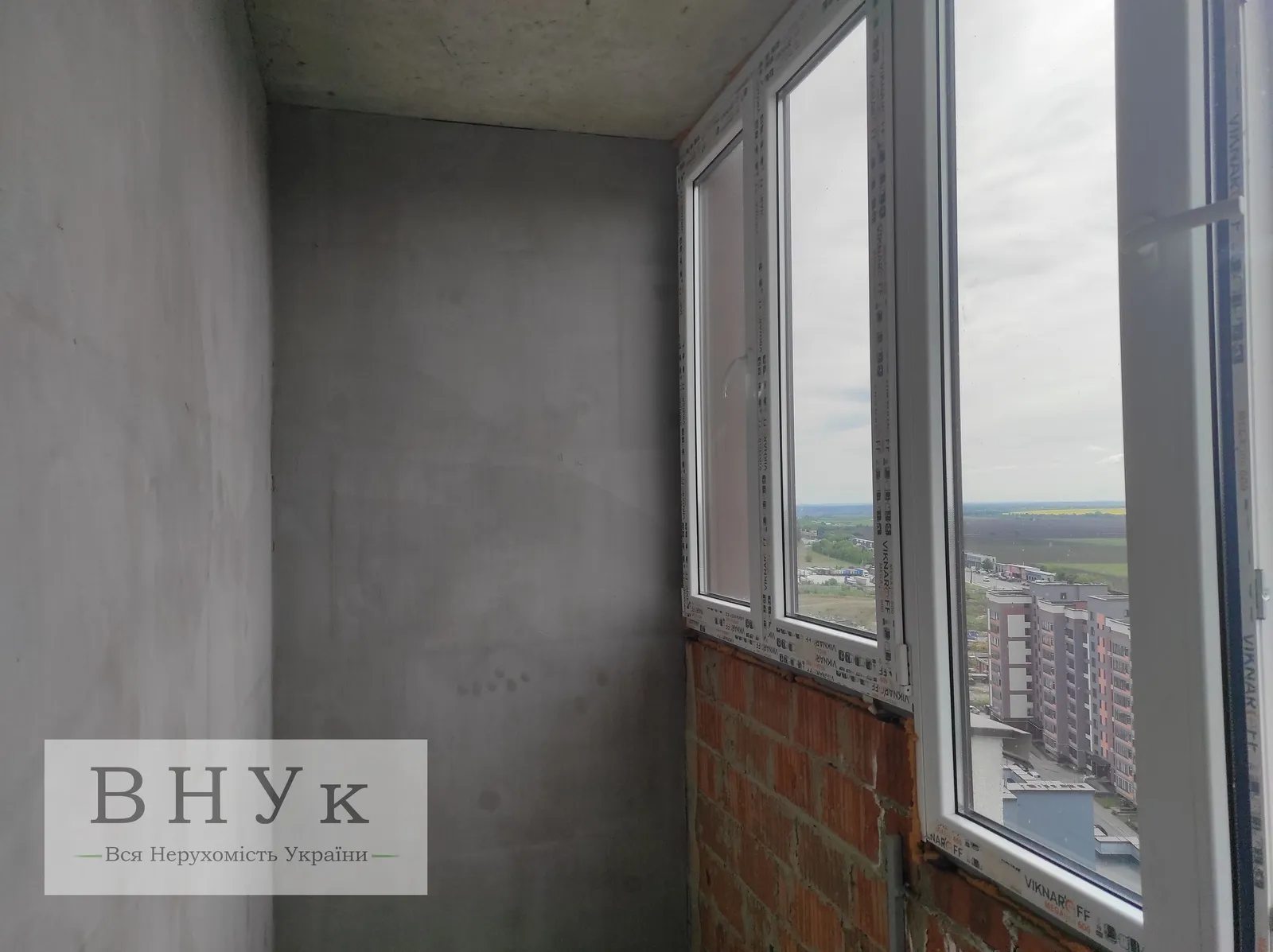 Apartments for sale. 2 rooms, 61 m², 15 floor/16 floors. Pidvolochyske shose, Ternopil. 