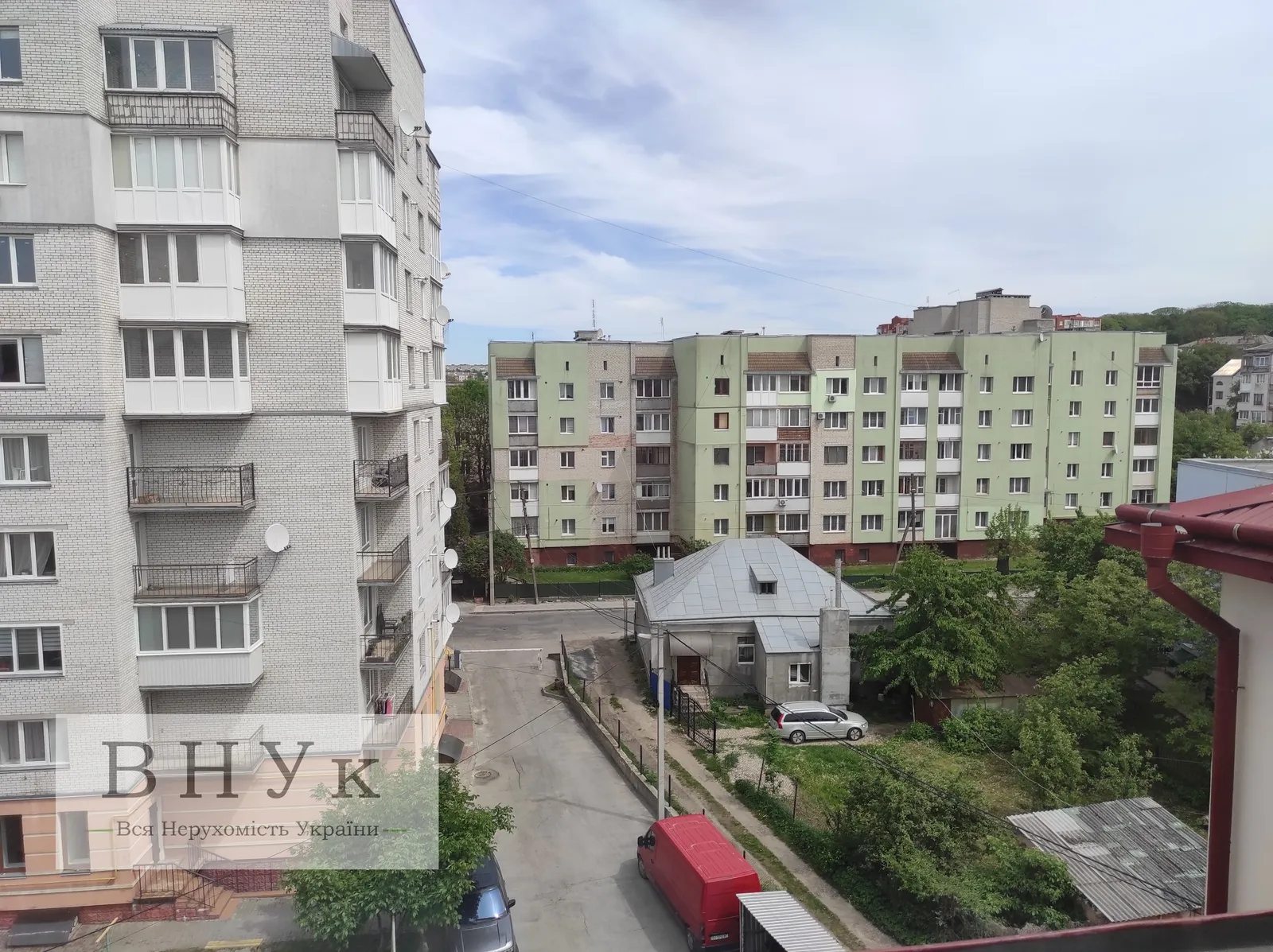 Apartments for sale. 3 rooms, 120 m², 5th floor/5 floors. Lysenka M. vul., Ternopil. 