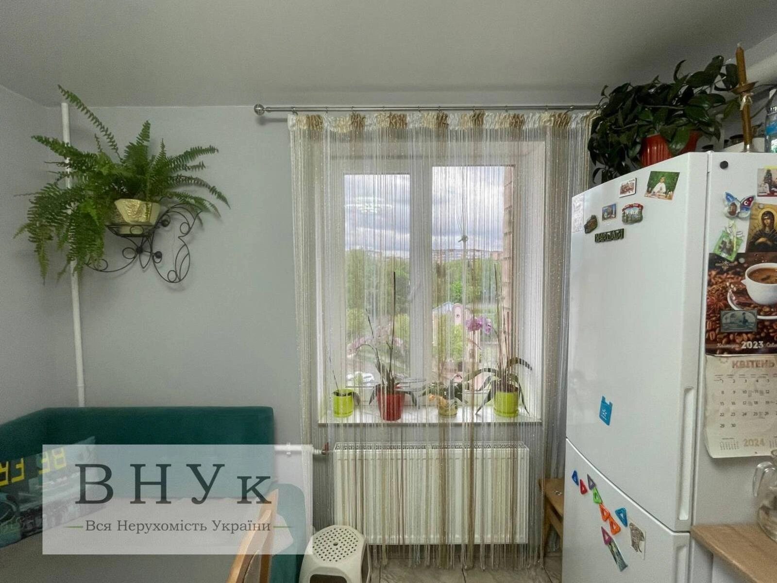 Продаж квартири 2 кімнати, 44 m², 8 пов./9 поверхів. Лепкого Б. вул., Тернопіль. 