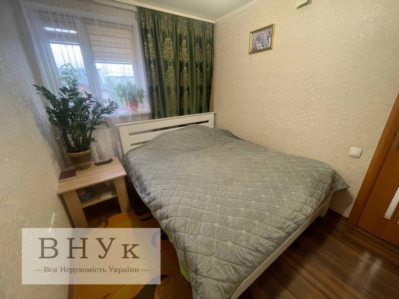 Продаж квартири 2 кімнати, 44 m², 8 пов./9 поверхів. Лепкого Б. вул., Тернопіль. 