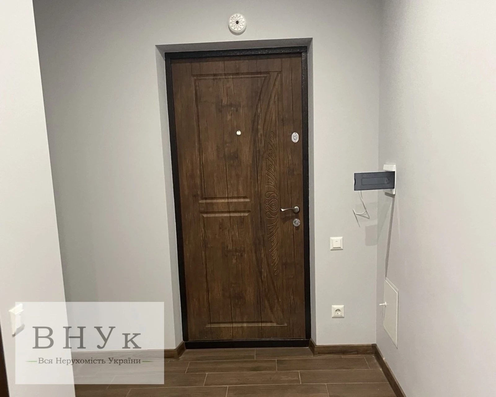 Продаж квартири 2 кімнати, 79 m², 4 пов./11 поверхів. Будного С. , Тернопіль. 