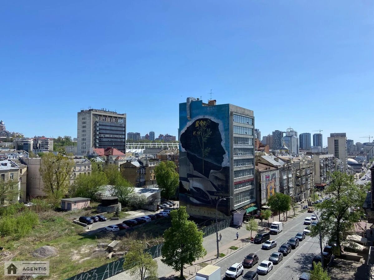 Apartment for rent. 3 rooms, 70 m², 6th floor/7 floors. 36, Velyka Vaselkivska 36, Kyiv. 
