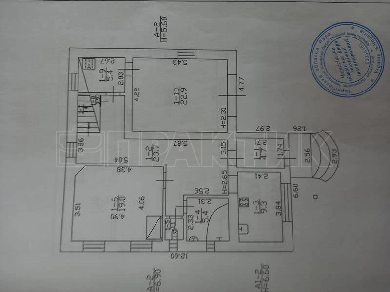 Продаж будинку 4 кімнати, 192 m². Тероборони (Гагаріна) 52Б , Чернігів. 