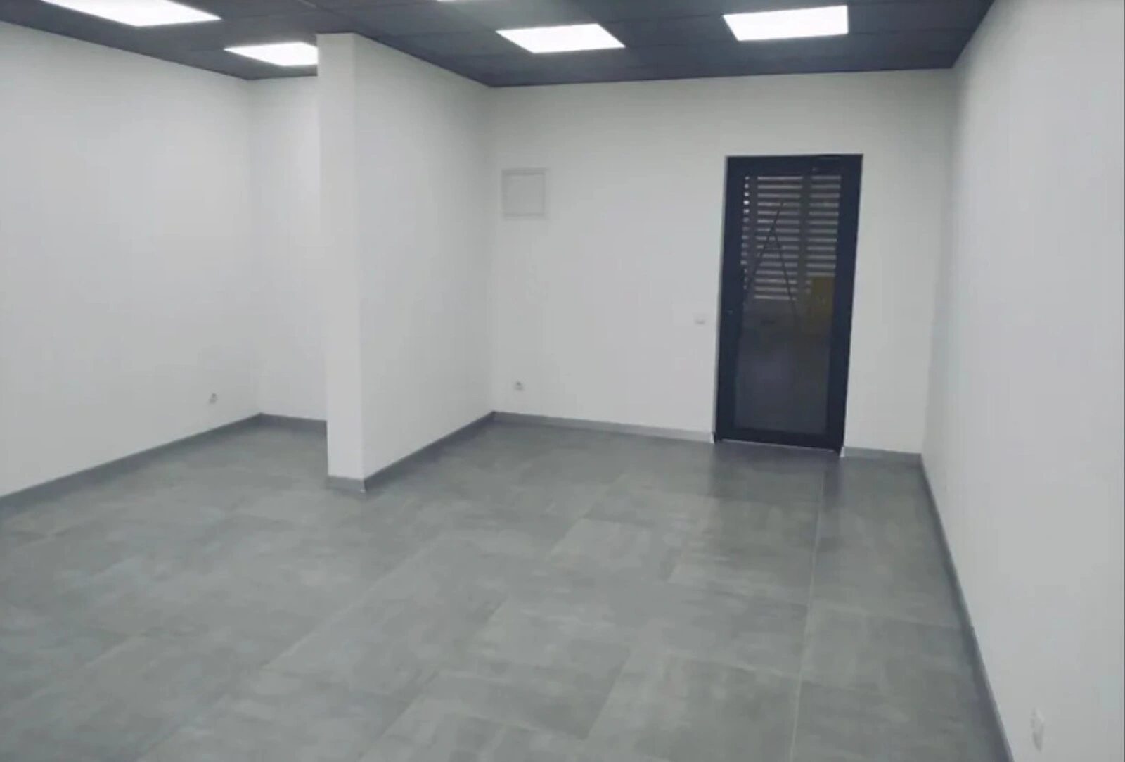 Real estate for sale for commercial purposes. 29 m², 2nd floor/2 floors. Vostochnyy, Ternopil. 