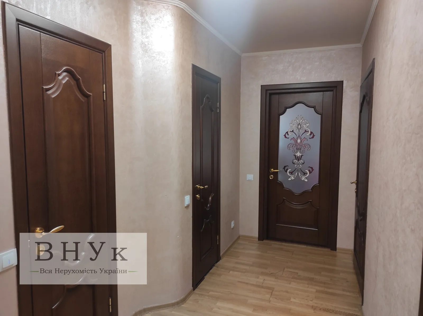 Apartments for sale 2 rooms, 64 m², 9th fl./10 floors. Karpenka vul., Ternopil. 