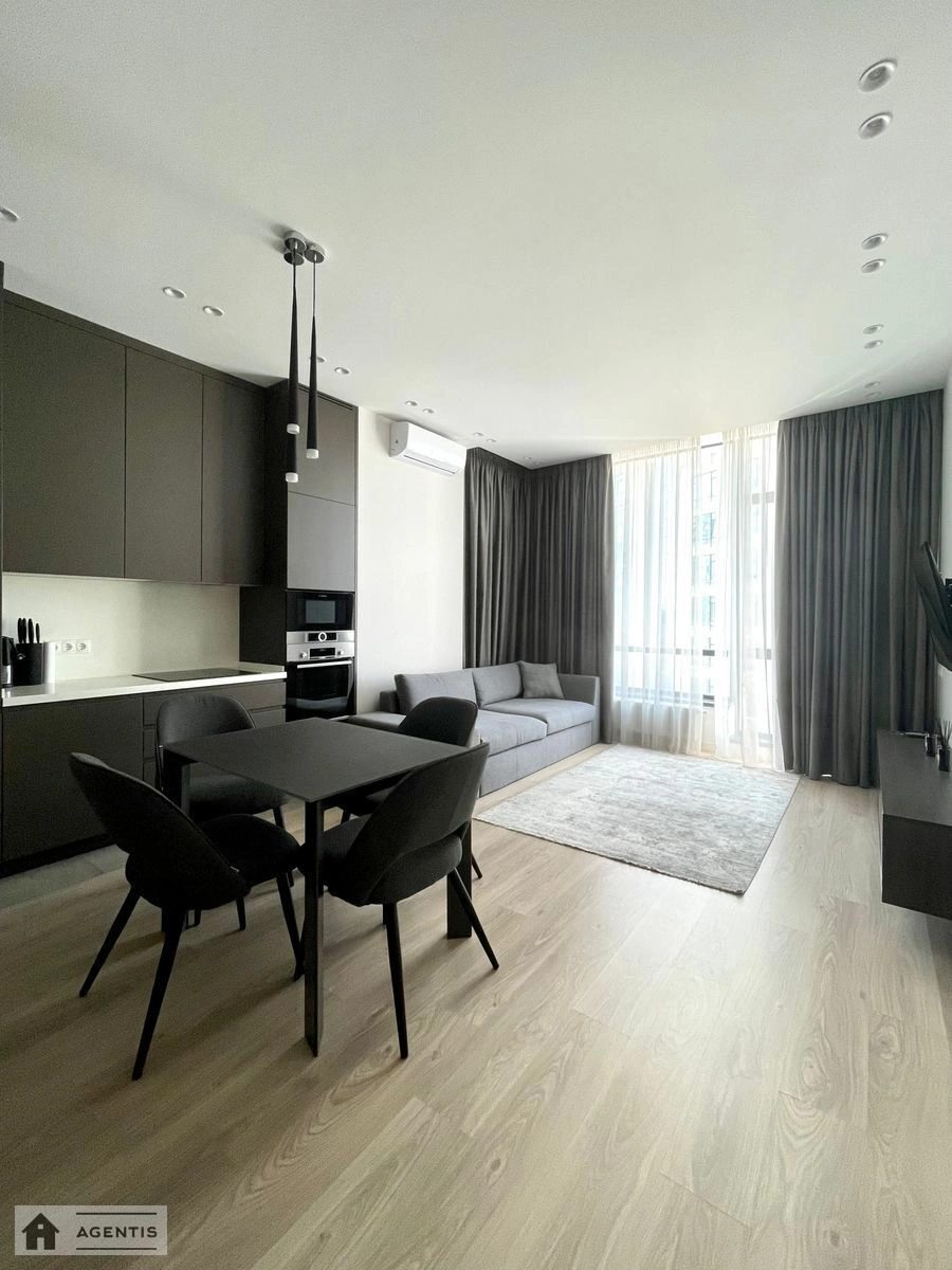 Apartment for rent. 2 rooms, 61 m², 11 floor/22 floors. 29, Demiyivska 29, Kyiv. 