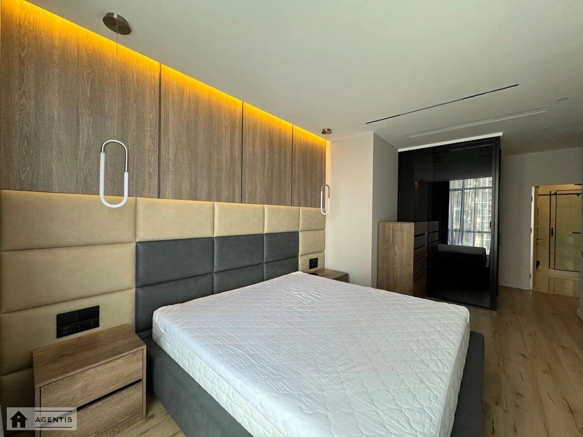 Apartment for rent. 3 rooms, 105 m², 8th floor/22 floors. 29, Demiyivska 29, Kyiv. 