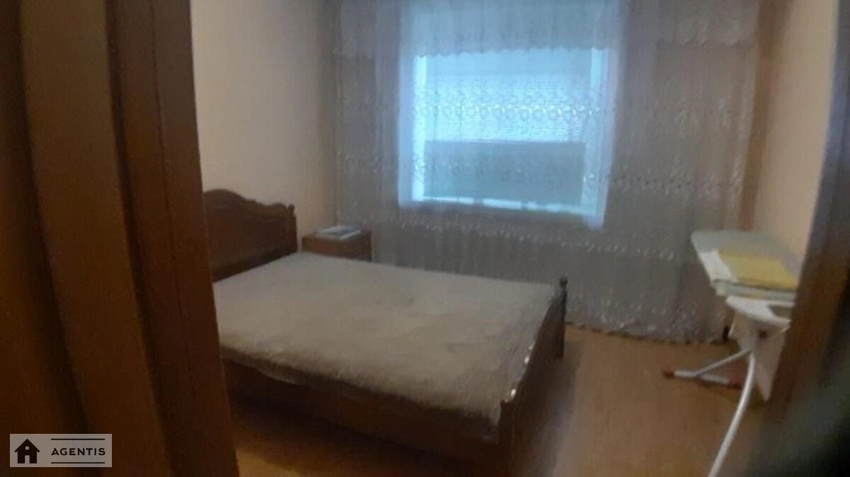 Сдам квартиру. 3 rooms, 68 m², 4th floor/21 floors. Голосеевский район, Киев. 