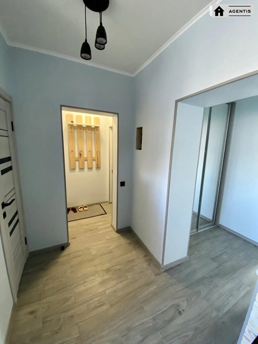 Apartment for rent. 2 rooms, 45 m², 6th floor/9 floors. 2, Tarasa Shevchenka bulv., Kyiv. 