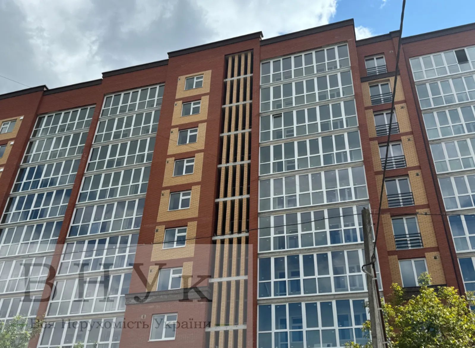 Apartments for sale. 1 room, 47 m², 1st floor/10 floors. Luchakivskoho vul., Ternopil. 