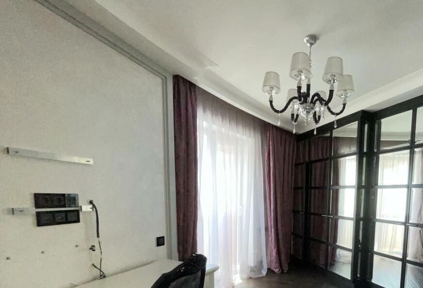 Apartment for rent. 5 rooms, 355 m², 6th floor/7 floors. 12, Sribnokilska 12, Kyiv. 