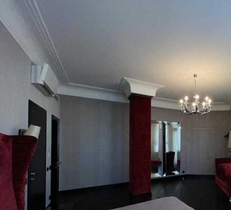 Apartment for rent. 5 rooms, 355 m², 6th floor/7 floors. Sribnokilska, Kyiv. 