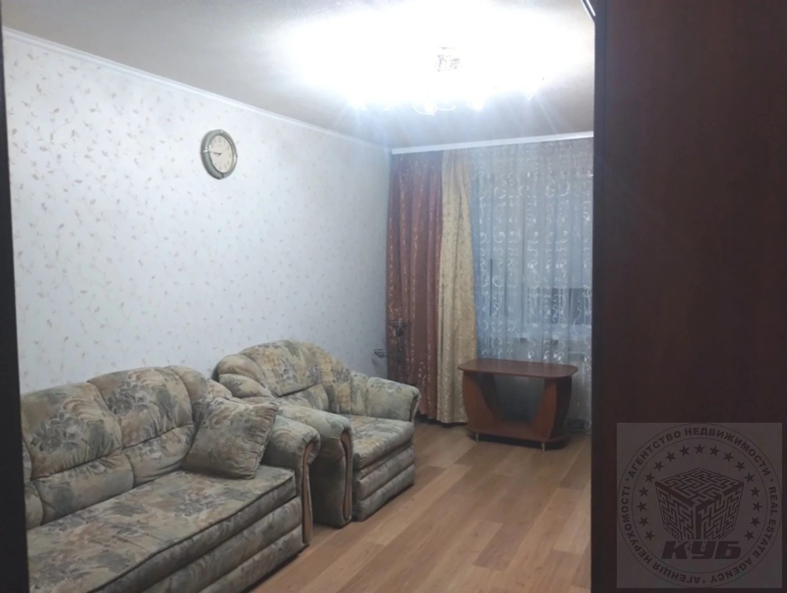 Продаж квартири 3 кімнати, 74 m², 6 пов./16 поверхів. 15, Чистяківська 15, Київ. 