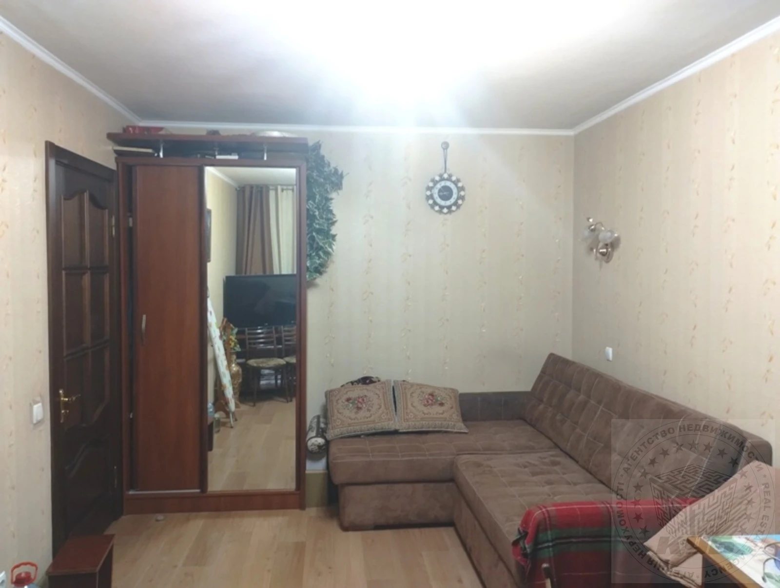 Продаж квартири 3 кімнати, 74 m², 6 пов./16 поверхів. 15, Чистяківська 15, Київ. 