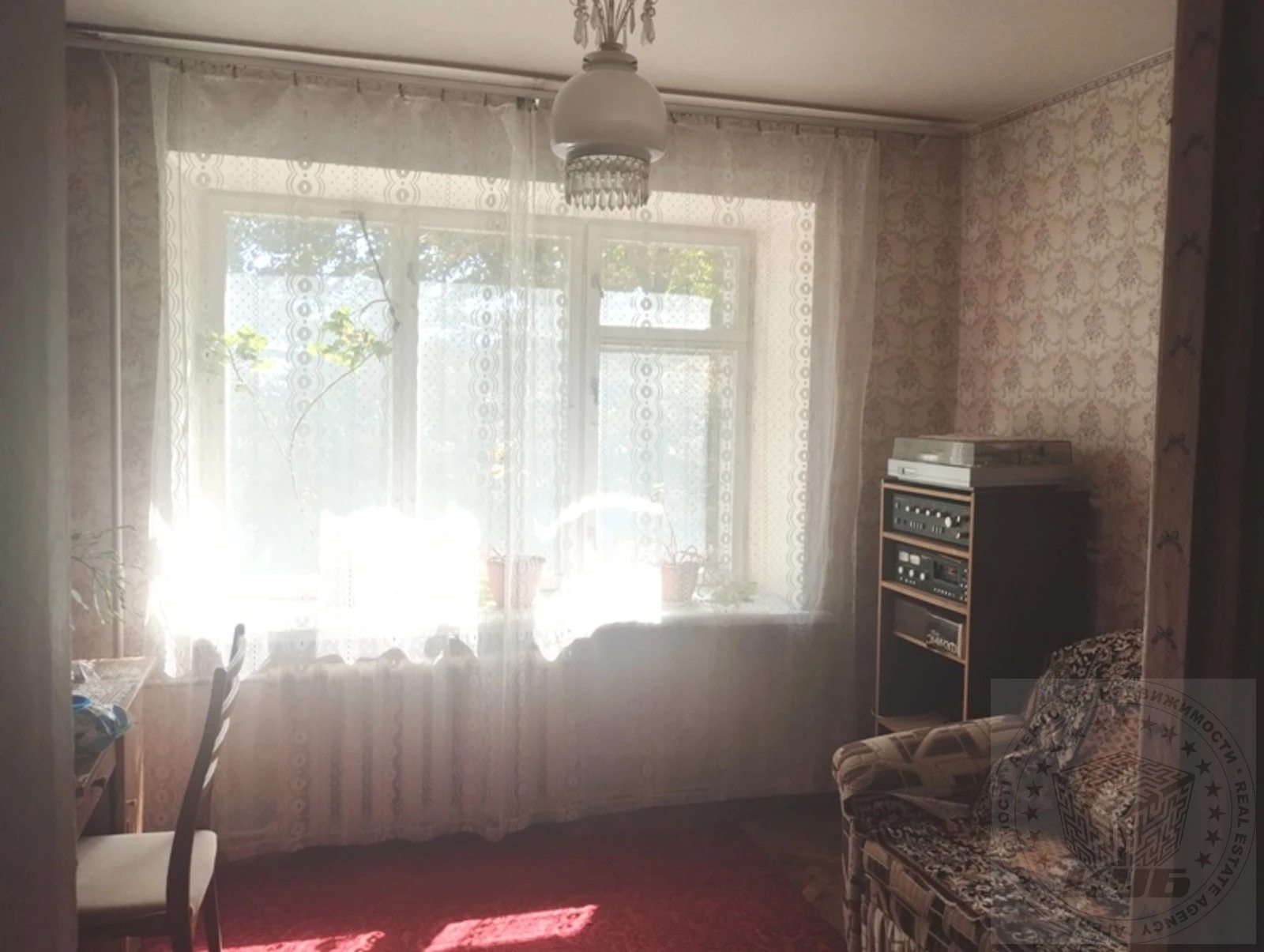 Apartments for sale 3 rooms, 70 m², 2nd fl./9 floors. 27, Ushynskogo 27, Kyiv. 