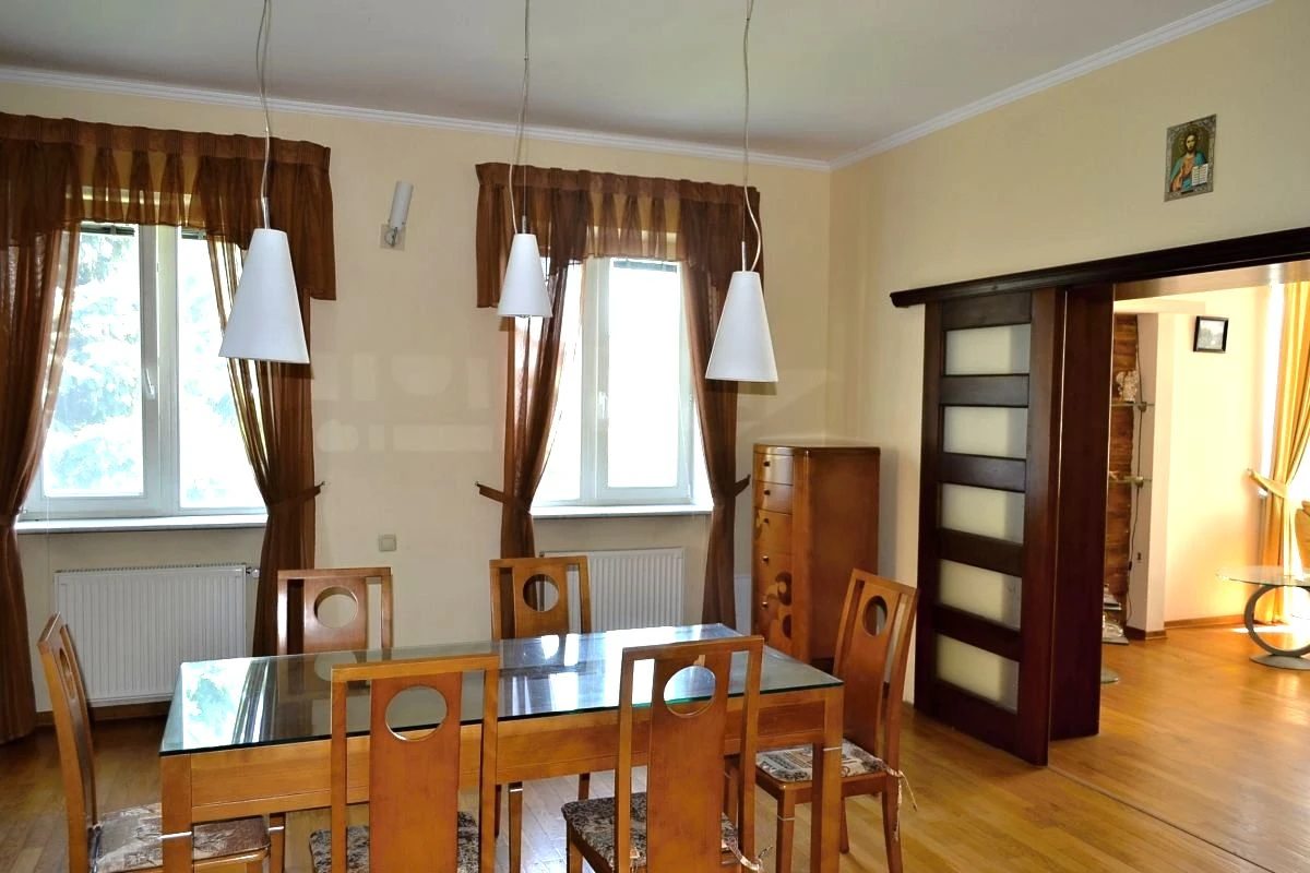 House for rent 4 rooms, 250 m², 2 floors. Fermerska, Sofiyivska Borshchahivka. 