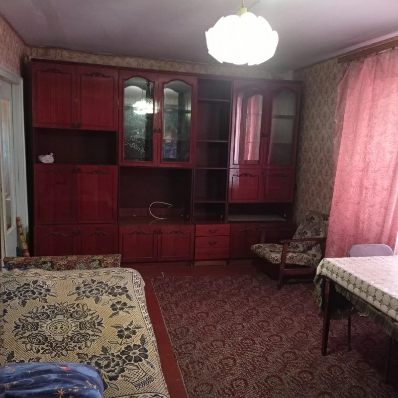 Apartment for rent. 1 room, 36 m², 6th floor/9 floors. Vaslyaeva, Mykolayiv. 