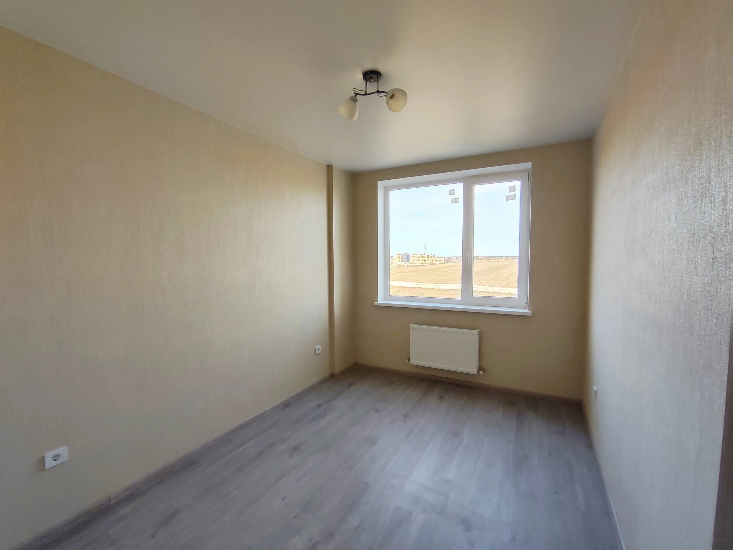 Three-room apartment for sale in residential complex "7 NEBO"