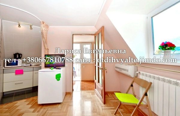 Entire place for rent. 1 room, 27 m², 3rd floor/3 floors. 3, Tolstoho, Yalta. 