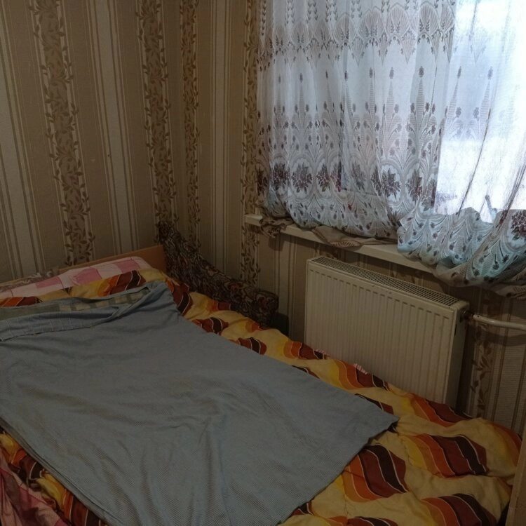 Apartment for rent. 1 room, 25 m², 1st floor/1 floor. Proletarskaya, Mykolayiv. 