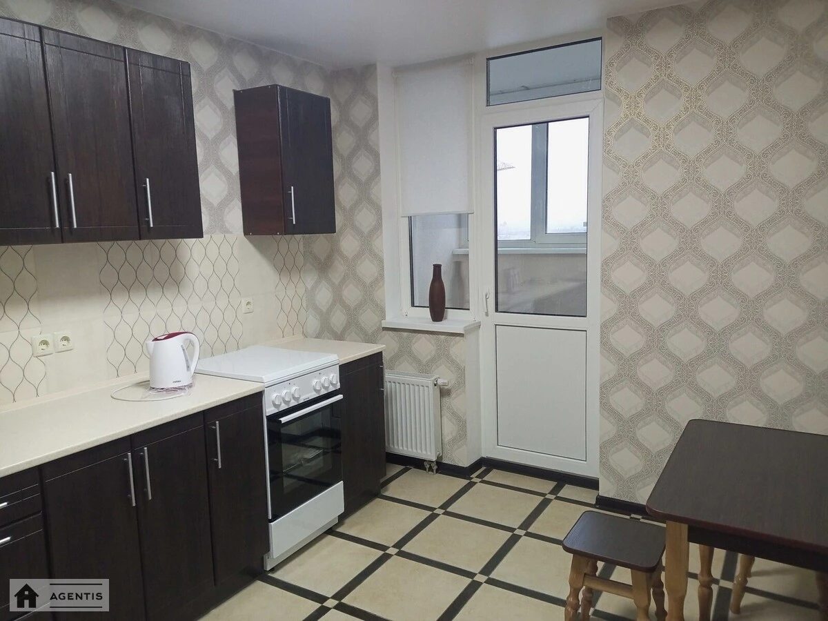 Apartment for rent. 1 room, 39 m², 16 floor/25 floors. Prymiska , Novoselky. 