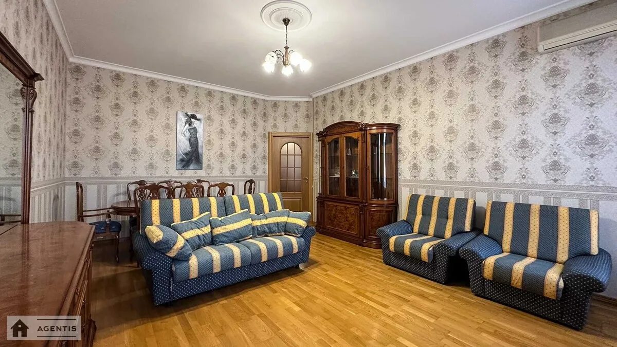 Apartment for rent. 2 rooms, 72 m², 4th floor/6 floors. Lyuteranska 4, Kyiv. 