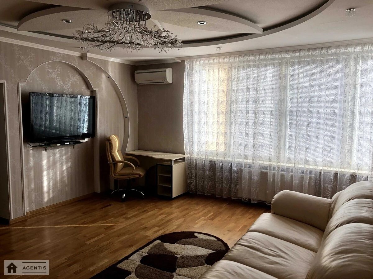 Apartment for rent 2 rooms, 80 m², 15th fl./25 floors. 6, Valeriya Lobanovskoho prosp. Chervonozoryanyy, Kyiv. 