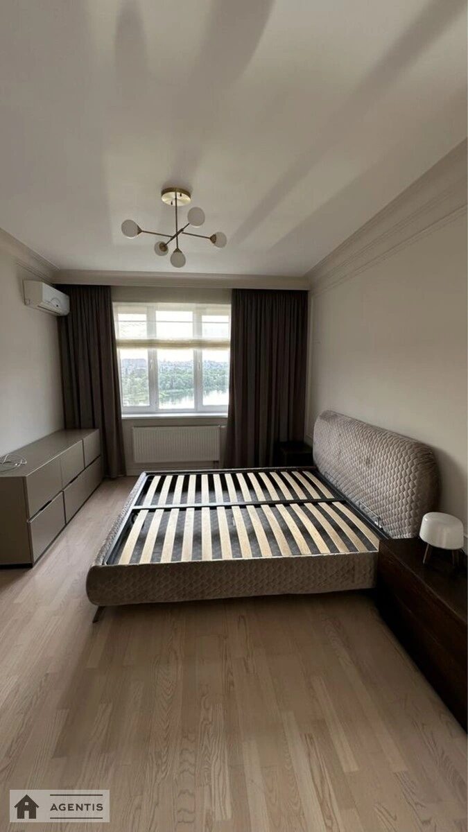 Apartment for rent. 3 rooms, 120 m², 11 floor/24 floors. 1, Yordanska vul. Layosha Havro, Kyiv. 