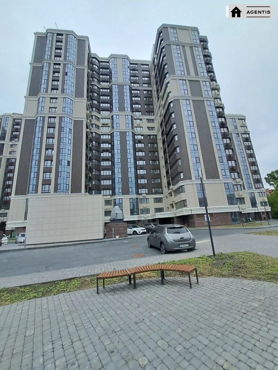 Apartment for rent. 3 rooms, 80 m², 7th floor/20 floors. 25, Zolotoustivska 25, Kyiv. 
