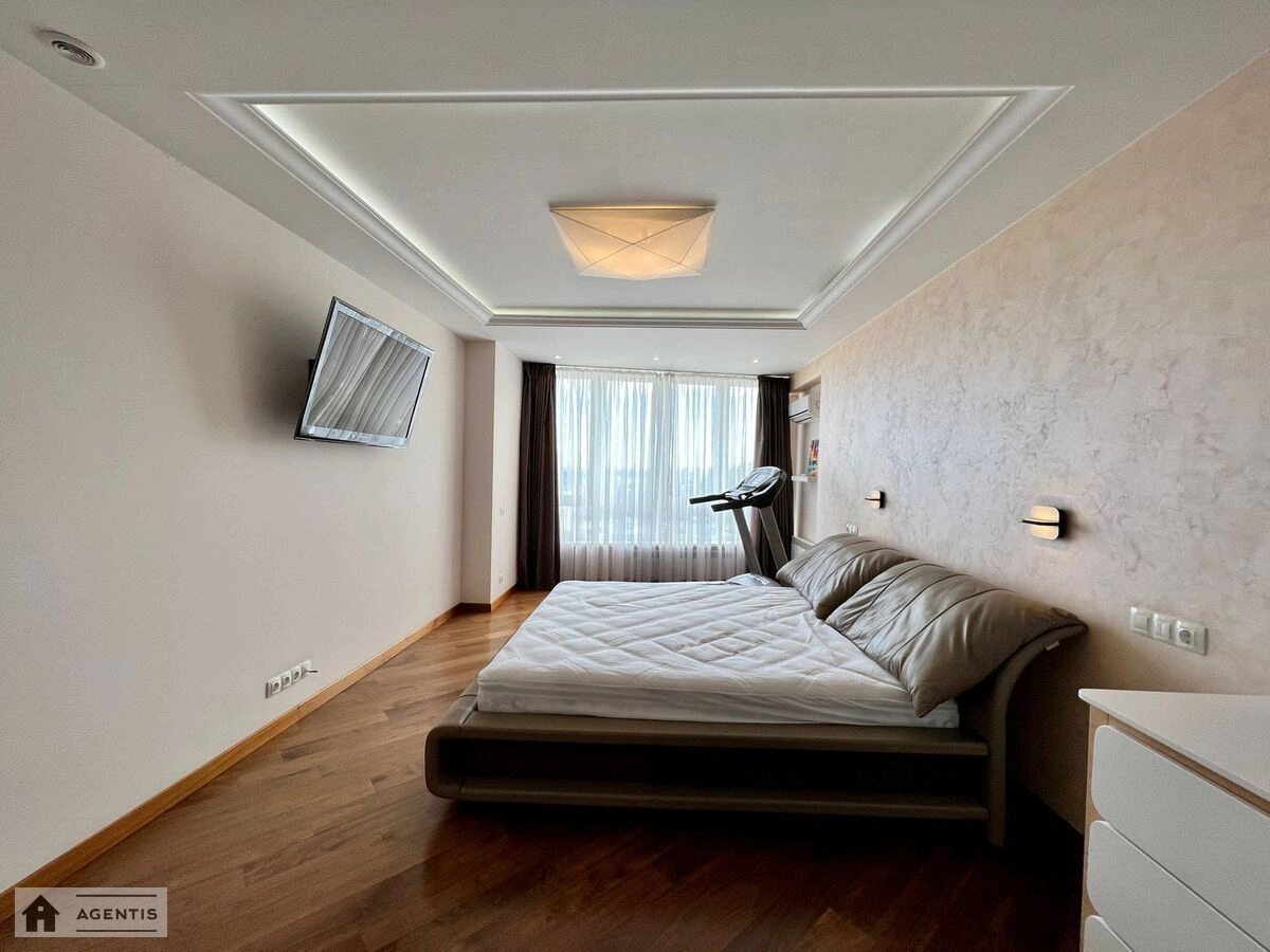 Сдам квартиру. 3 rooms, 183 m², 23 floor/24 floors. 1, Миколи Бажана просп., Киев. 