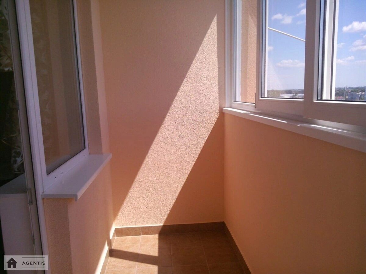 Сдам квартиру. 1 room, 47 m², 11 floor/14 floors. Південна вул., Вишневое. 
