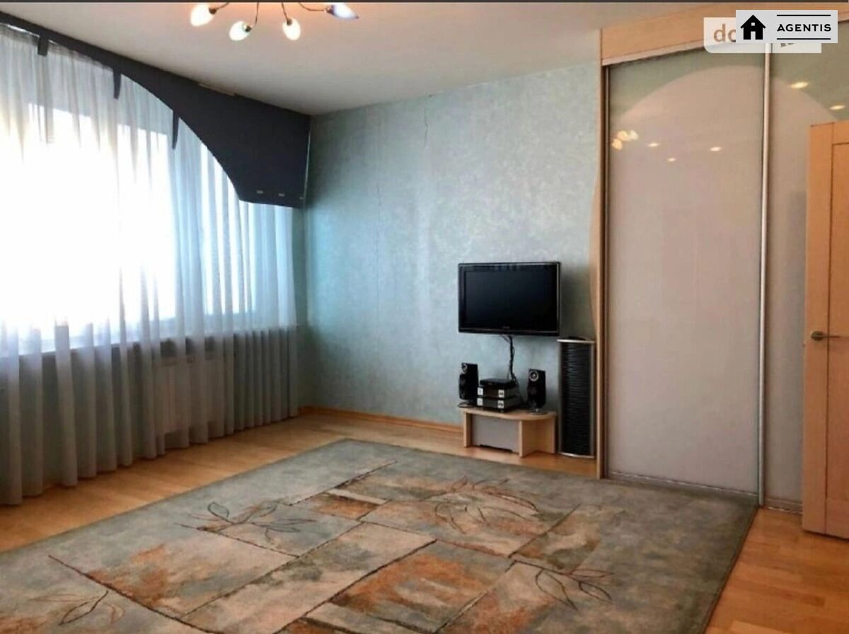 Apartment for rent. 6 rooms, 285 m², 10th floor/11 floors. Oleksandra Konyskoho vul. Turhenyevska, Kyiv. 