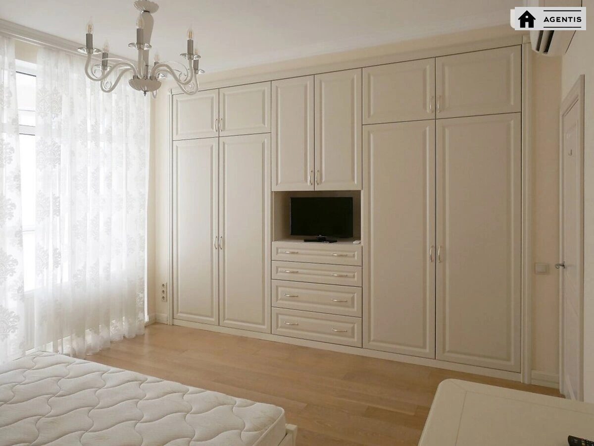 Apartment for rent. 2 rooms, 95 m², 6th floor/14 floors. Kazymyra Malevycha vul., Kyiv. 