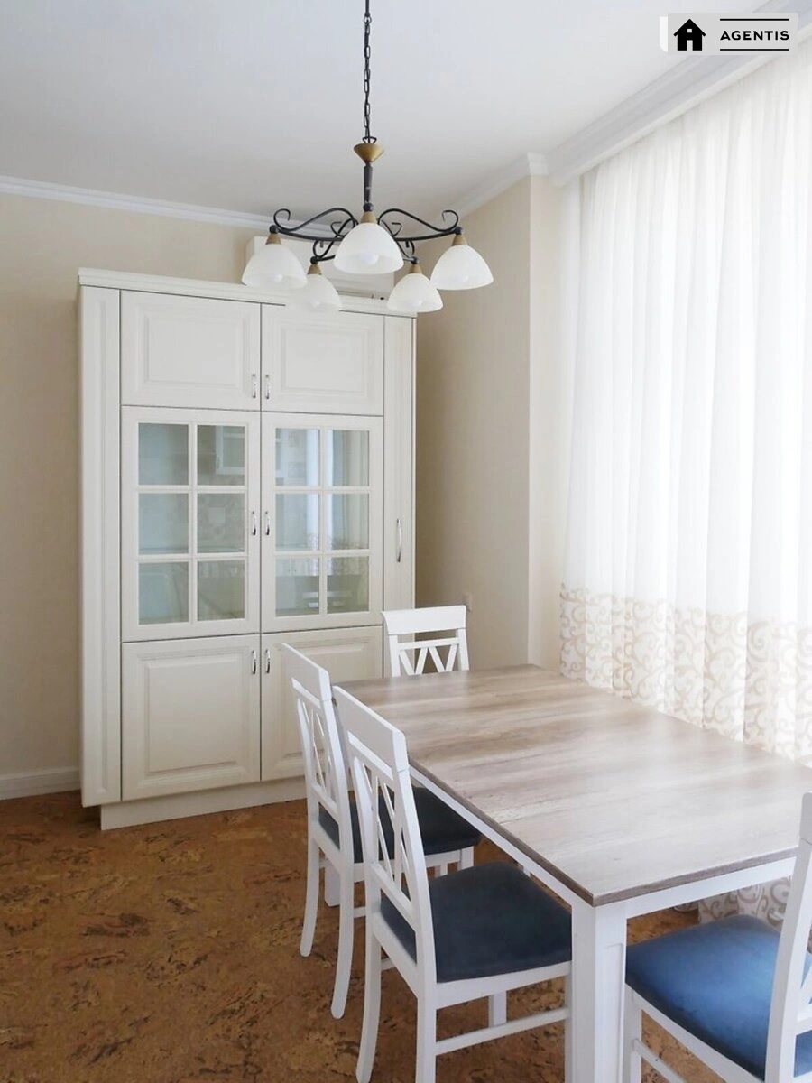 Apartment for rent. 2 rooms, 95 m², 6th floor/14 floors. Kazymyra Malevycha vul., Kyiv. 