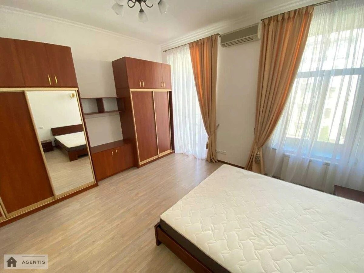 Здам квартиру. 4 rooms, 138 m², 3rd floor/4 floors. 13, Шевченка 13, Київ. 