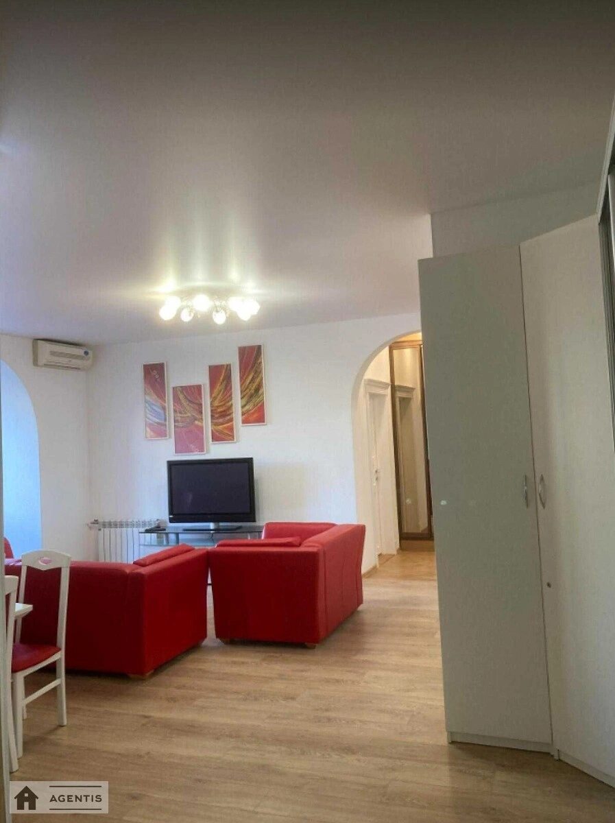 Здам квартиру. 4 rooms, 130 m², 5th floor/5 floors. 59, Богдана Хмельницького вул., Київ. 