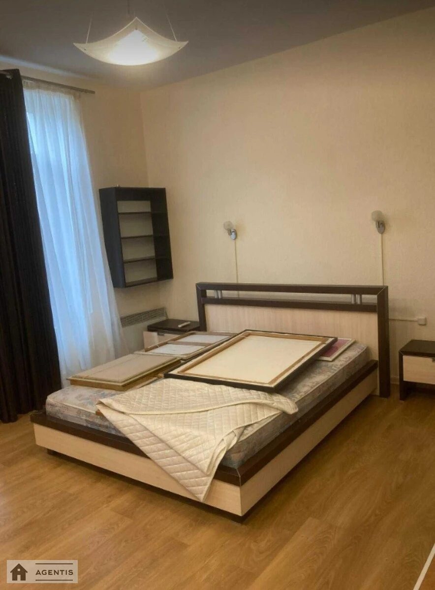 Apartment for rent. 4 rooms, 130 m², 5th floor/5 floors. 59, Bohdana Khmelnytskoho vul., Kyiv. 
