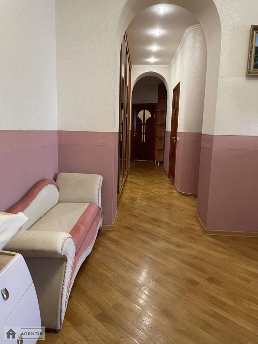 Apartment for rent. 4 rooms, 156 m², 4th floor/15 floors. 8, Volodymyra Ivasyuka prosp. Heroyiv Stalinhrada, Kyiv. 