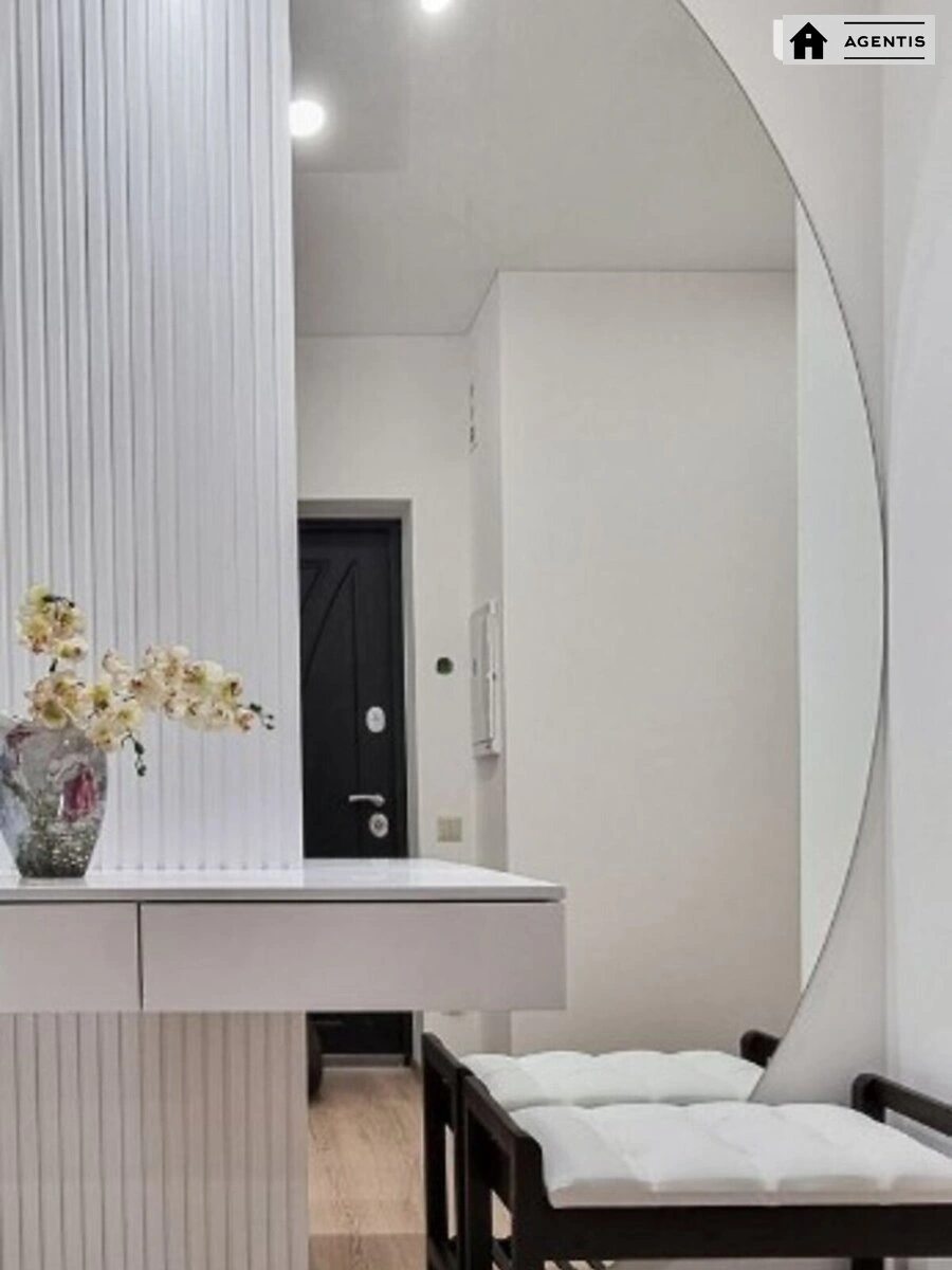 Apartment for rent. 2 rooms, 74 m², 7th floor/23 floors. 73, Glybochytcka 73, Kyiv. 