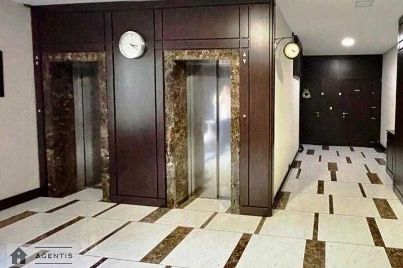 Сдам квартиру. 4 rooms, 260 m², 9th floor/18 floors. Печерский район, Киев. 