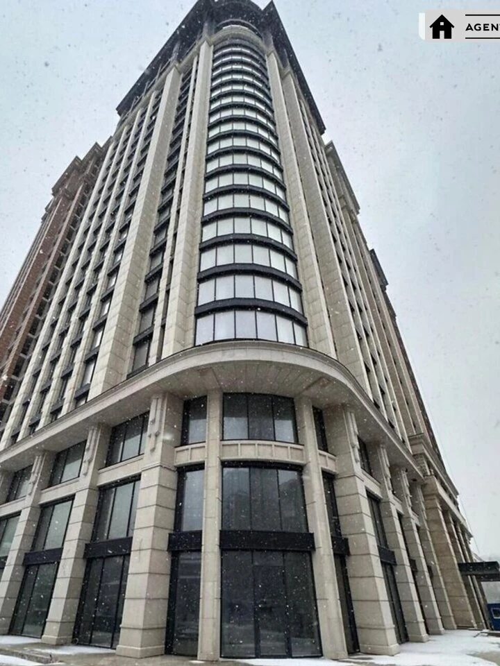 Сдам квартиру. 2 rooms, 71 m², 15 floor/24 floors. 118, Антоновича вул. (Горького), Киев. 