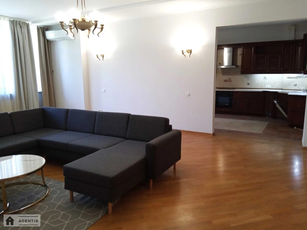 Apartment for rent. 3 rooms, 155 m², 2nd floor/11 floors. 28, Oleksandra Konyskoho vul. Turhenyevska, Kyiv. 