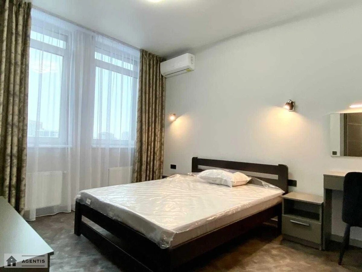 Apartment for rent. 3 rooms, 87 m², 16 floor/36 floors. 11, Beresteyskyy prosp. Peremohy, Kyiv. 